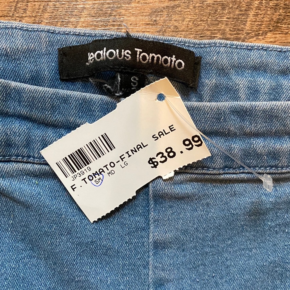Never worn